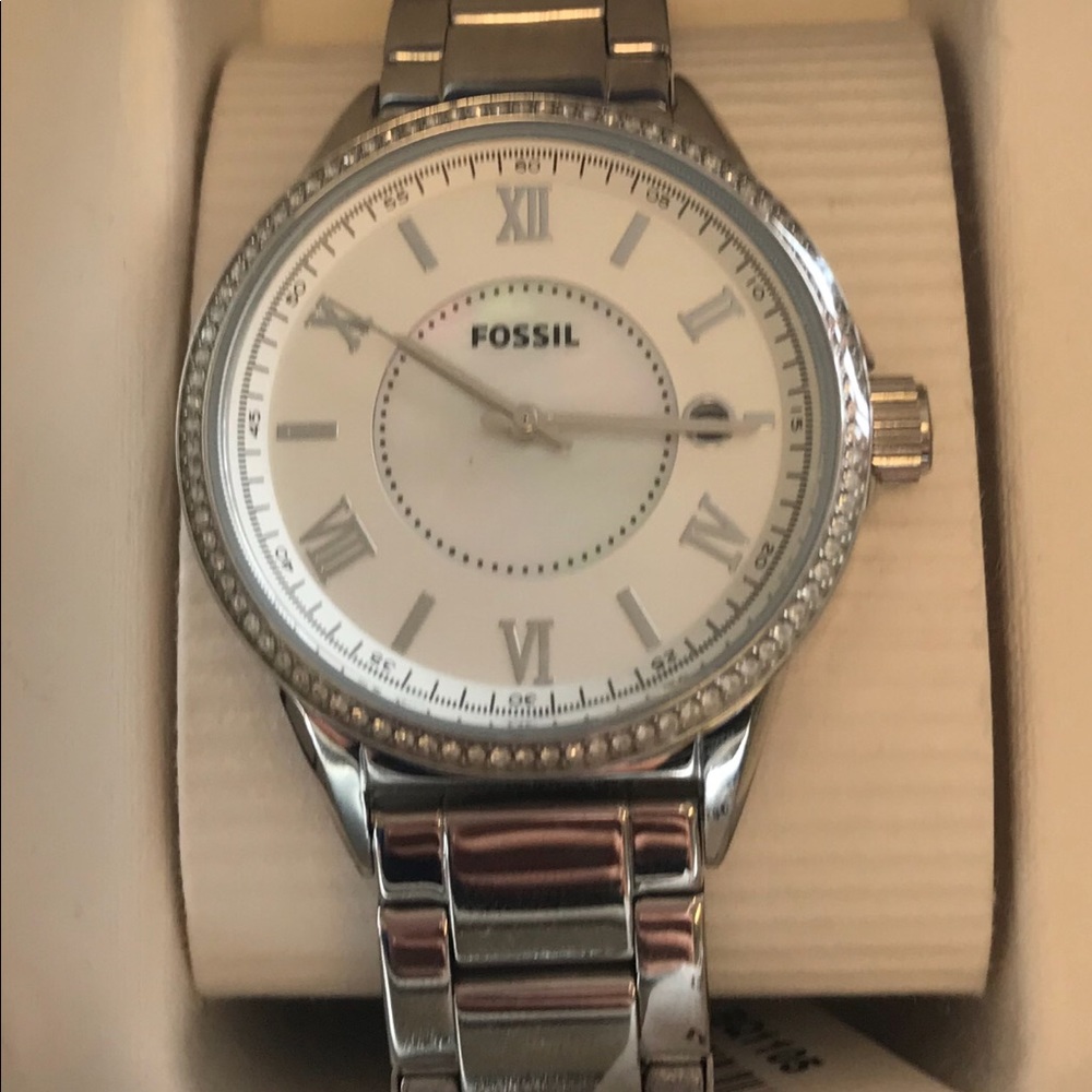 NWT Women’s Fossil watch